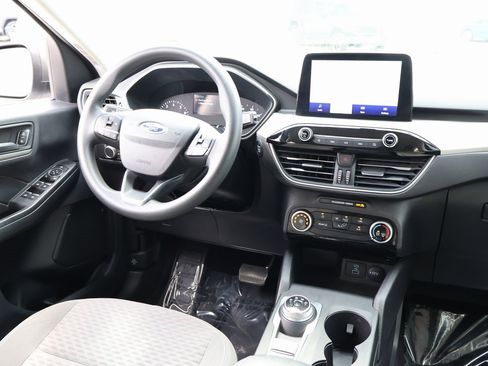 Used 2022 Ford Escape SE image 13