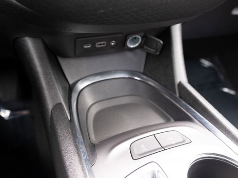 Used 2024 Chevrolet Malibu LT w/ Midnight Edition image 5