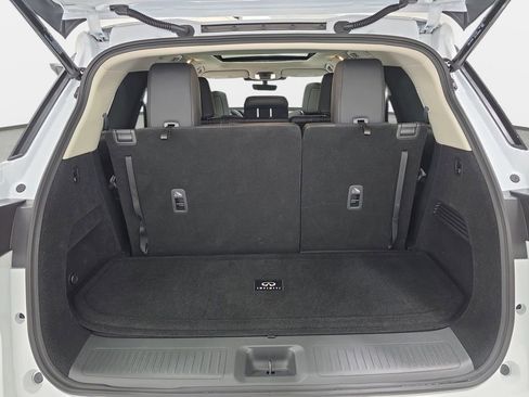 Certified 2026 INFINITI QX60 Luxe w/ Cargo Package image 32
