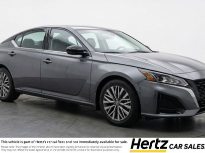 Used 2025 Nissan Altima 2.5 SV