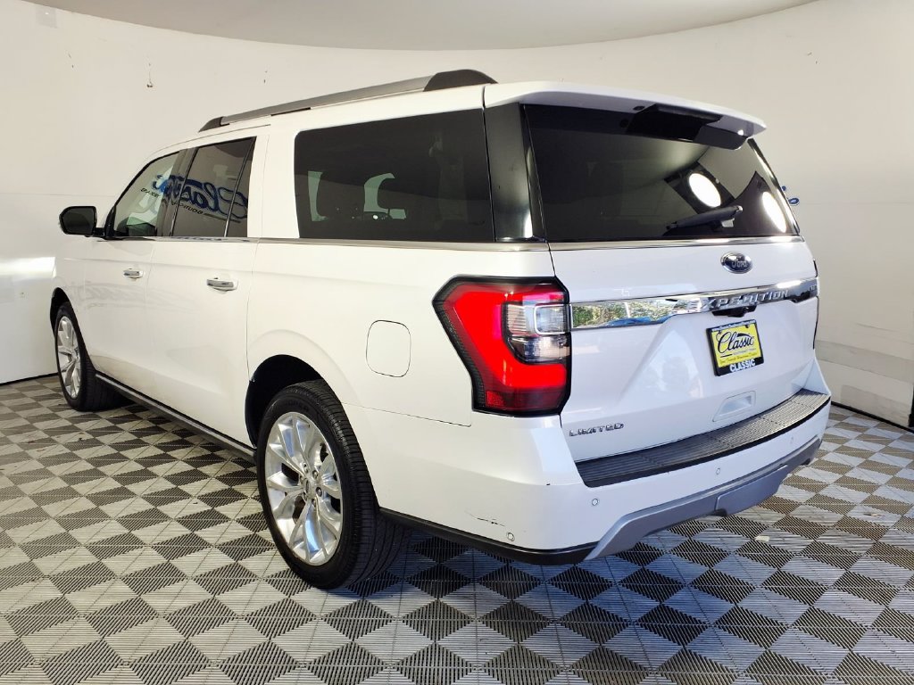 Used 2018 Ford Expedition Max Limited w/ Equipment Group 302A RWD image 2