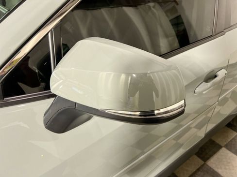 Used 2023 Toyota RAV4 XLE Premium image 14