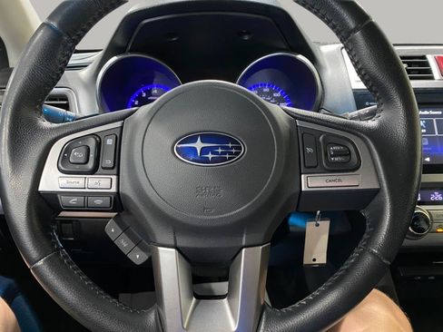 Used 2017 Subaru Outback 2.5i Premium AWD/4WD image 11