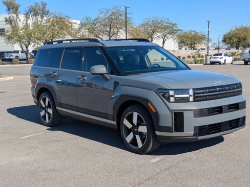 Used 2024 Hyundai Santa Fe Limited image 7