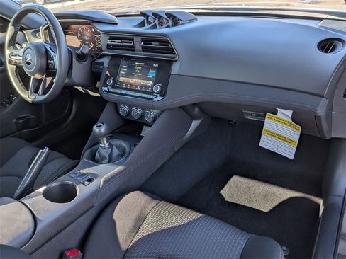 Used 2024 Nissan Z Sport w/ Floor Mat Package image 18