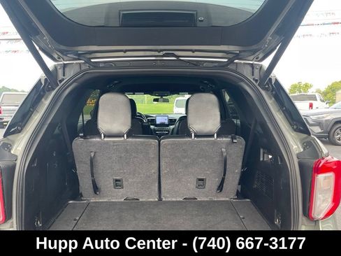 Used 2020 Ford Explorer XLT w/ Comfort Package AWD/4WD image 13