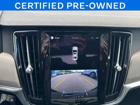 Certified 2023 Volvo S90 B6 Plus w/ Protection Package Premier AWD/4WD image 26