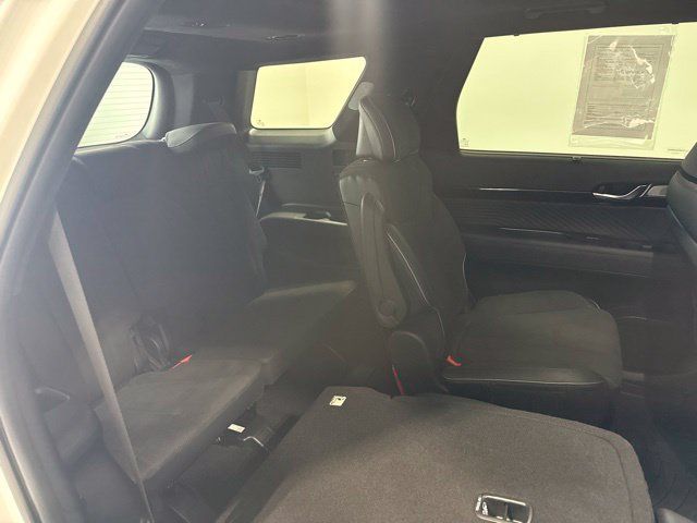 Used 2024 Hyundai Palisade Calligraphy AWD/4WD image 19