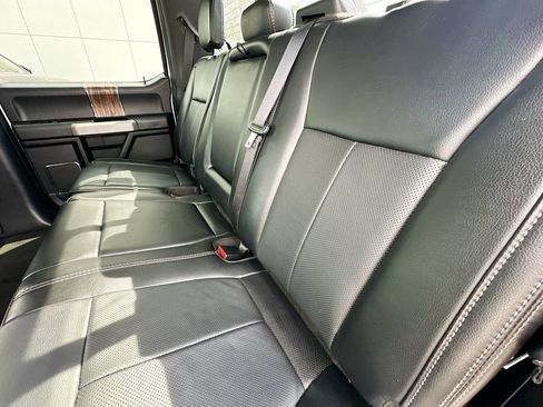 Used 2020 Ford F150 Lariat AWD/4WD image 4