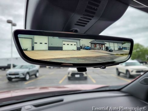 New 2026 GMC Acadia Elevation w/ Elevation Premium Package FWD image 17