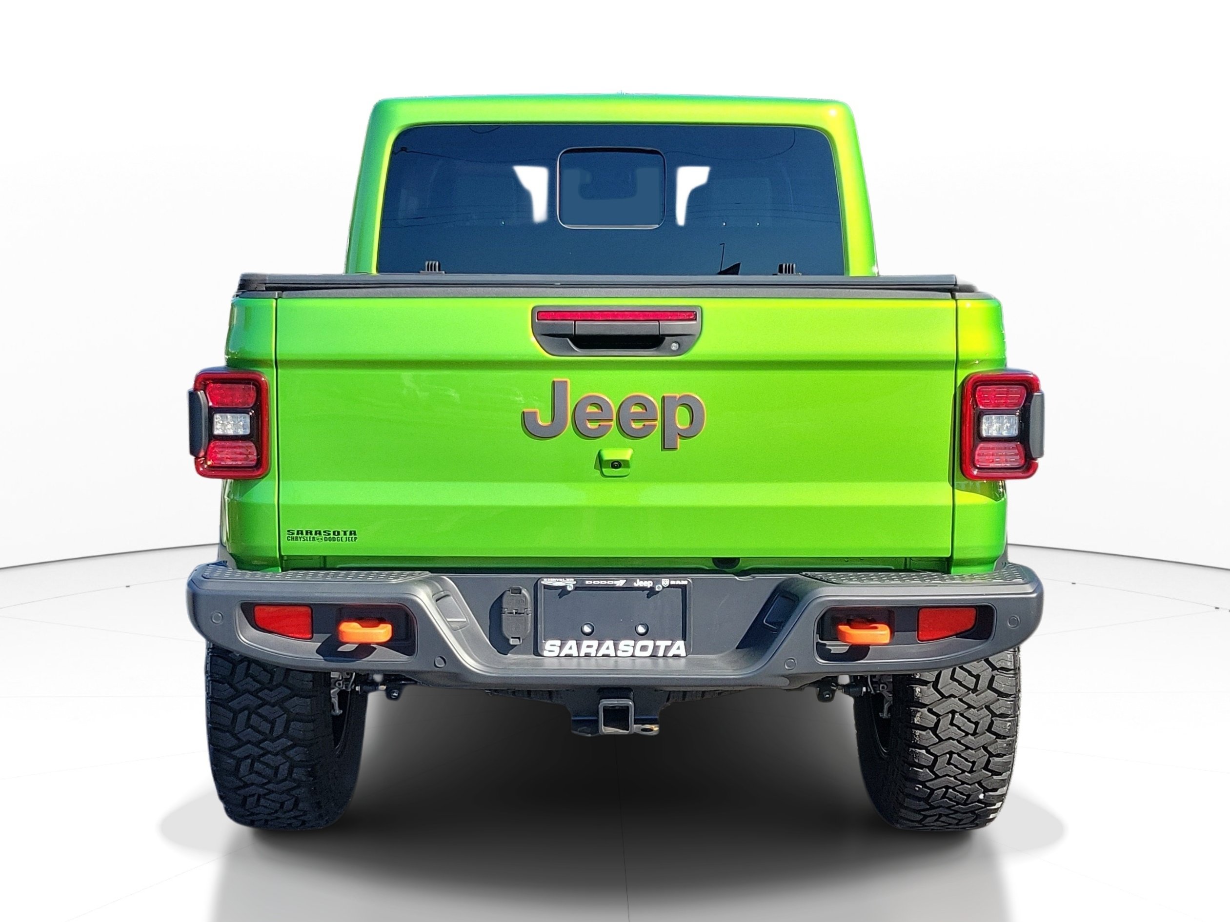 Used 2025 Jeep Gladiator Mojave w/ Safety Group AWD/4WD image 5
