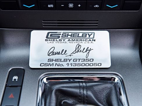 Used 2011 Ford Mustang GT Premium w/ Electronics Pkg RWD image 69