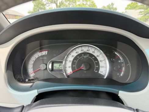 Used 2014 Toyota Sienna SE FWD image 20