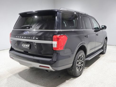 Used 2023 Ford Expedition XLT AWD/4WD image 16