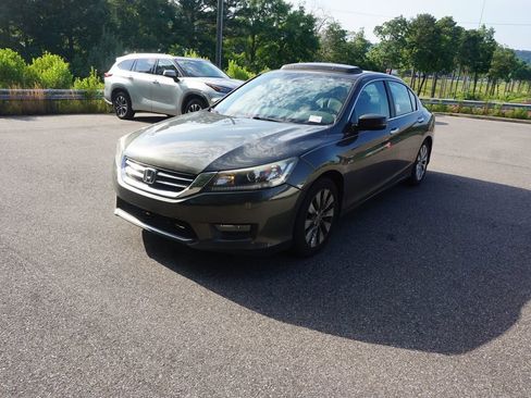 Used 2014 Honda Accord EX-L image 16