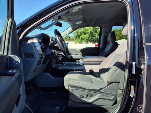 Used 2022 Ford F150 XLT w/ Equipment Group 302A High AWD/4WD image 21
