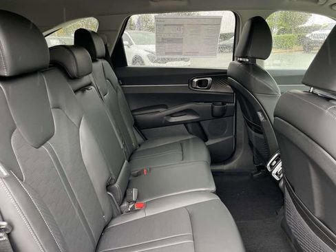 New 2026 Kia Sorento EX image 17