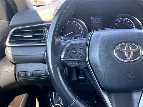 Used 2023 Toyota Camry SE image 23