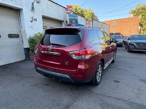 Used 2014 Nissan Pathfinder SL w/ Trailer Tow Package AWD/4WD image 10