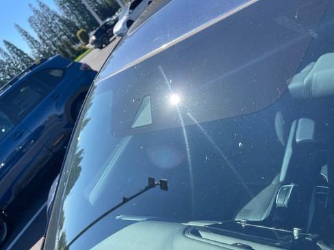 Used 2020 Honda Civic EX-L image 36