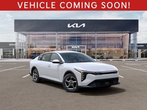 New 2026 Kia K4 FWD image 8