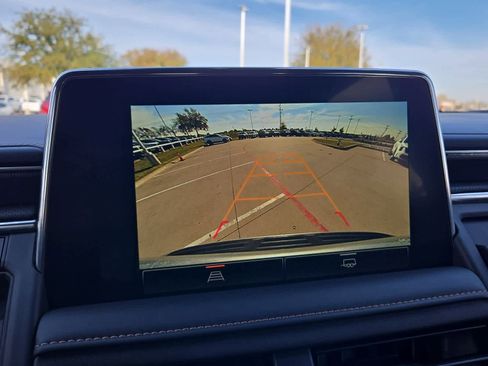 Used 2024 GMC Yukon AT4 image 29