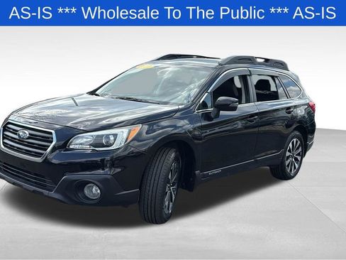 Used 2017 Subaru Outback 2.5i Limited AWD/4WD image 3