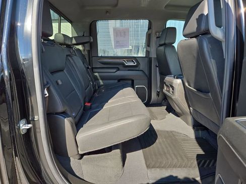 Used 2024 Chevrolet Silverado 2500 LT w/ Convenience Package AWD/4WD image 38