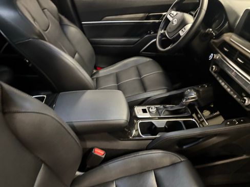 Used 2021 Kia Telluride EX w/ EX Premium Package FWD image 22