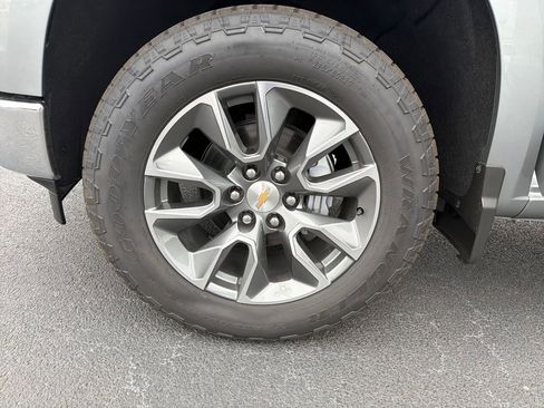 New 2026 Chevrolet Silverado 1500 LT image 27