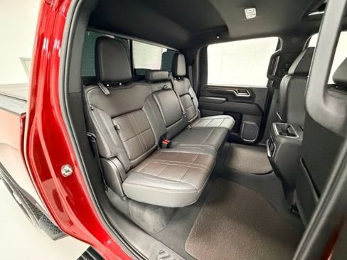 Certified 2024 Chevrolet Silverado 2500 High Country w/ High Country Premium Package AWD/4WD image 28