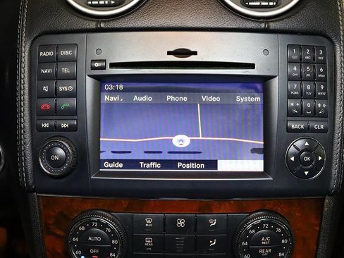 Used 2012 Mercedes-Benz GL 450 4MATIC image 17