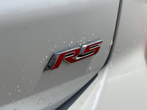 Used 2024 Chevrolet Equinox RS w/ RS Leather Package FWD image 11