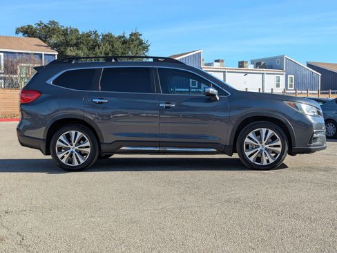 Used 2021 Subaru Ascent Touring w/ Popular Package #2A image 3