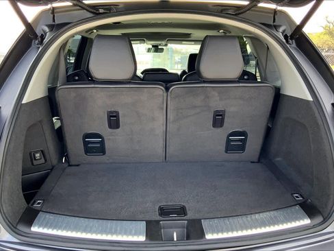 Used 2017 Acura MDX FWD image 33