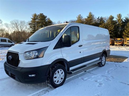 Used 2024 Ford Transit 250 Low Roof w/ Exterior Upgrade Package image 8
