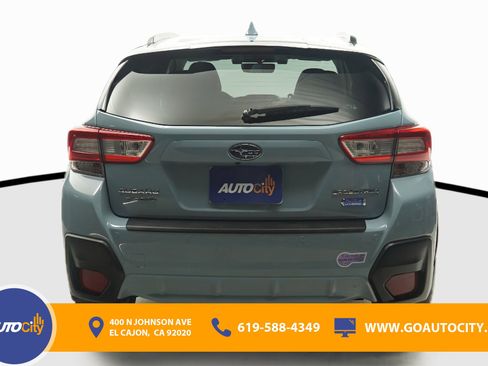Used 2019 Subaru Crosstrek Hybrid w/ Moonroof Package w/Navigation AWD/4WD image 12