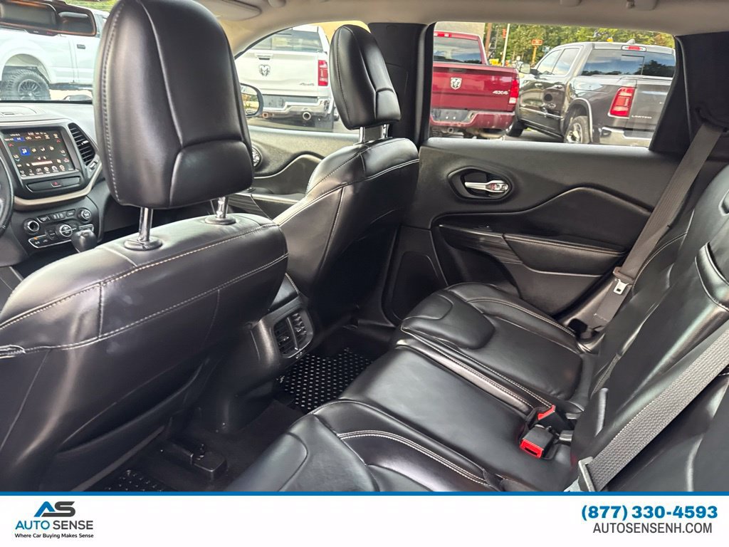 Used 2016 Jeep Cherokee Limited AWD/4WD image 25
