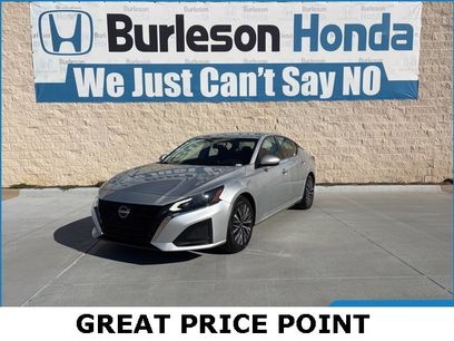 Used 2023 Nissan Altima 2.5 SV