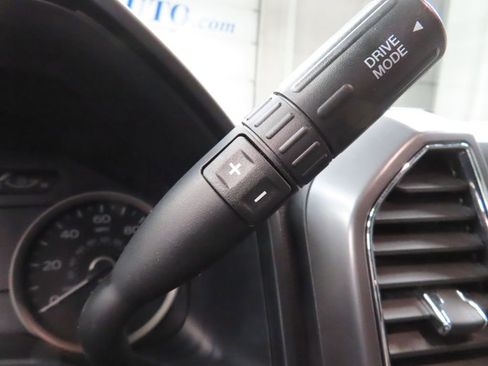 Used 2020 Ford F150 XLT w/ Equipment Group 302A Luxury AWD/4WD image 54