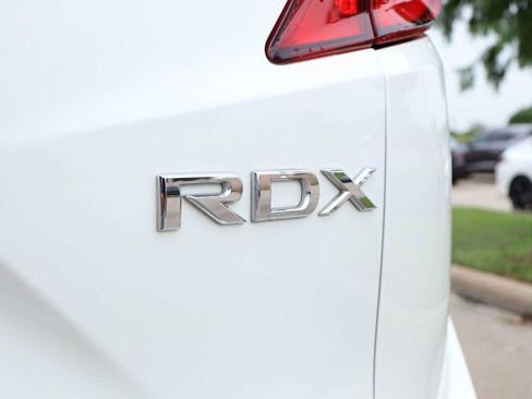 Certified 2023 Acura RDX FWD w/ Technology Package image 7