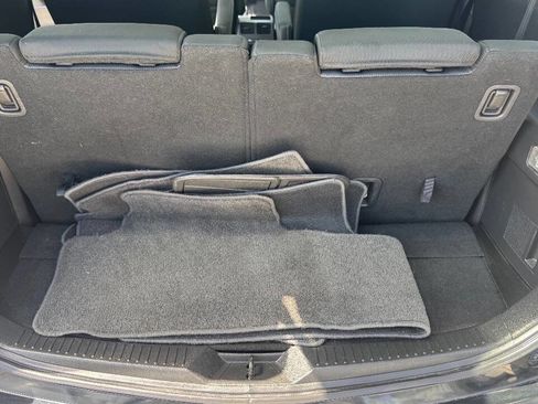 Used 2013 MAZDA MAZDA5 Sport image 18