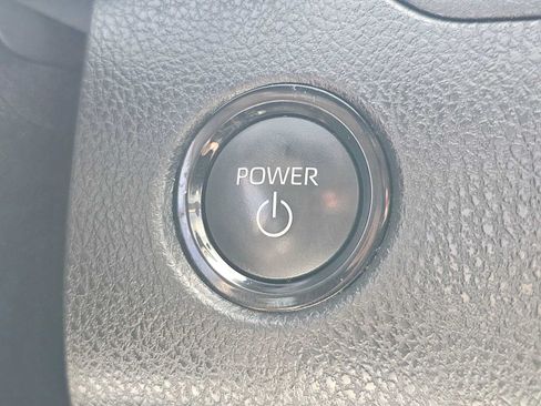 Used 2025 Toyota Camry LE FWD image 30