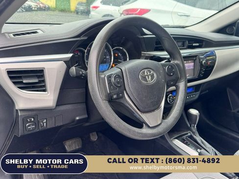 Used 2014 Toyota Corolla LE FWD image 8