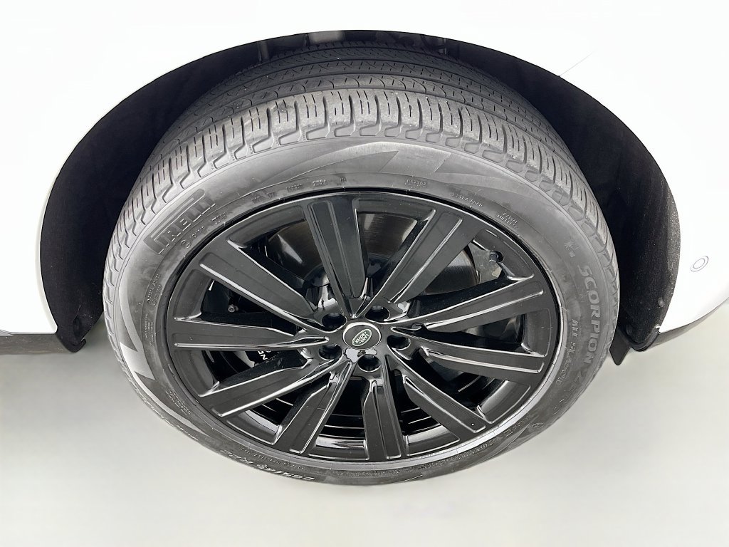 Used 2025 Land Rover Range Rover Autobiography AWD/4WD image 39