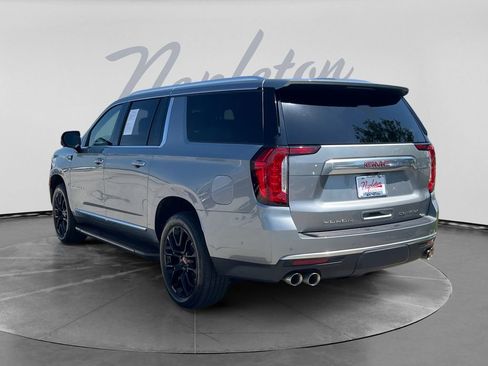 Used 2023 GMC Yukon XL Denali w/ Advanced Technology Package AWD/4WD image 5