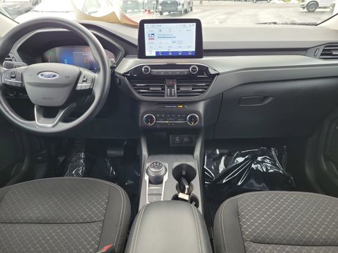 Used 2025 Ford Escape Active image 9