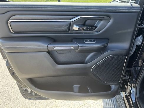 Used 2023 RAM 1500 Limited w/ Body Color Bumper Group image 20