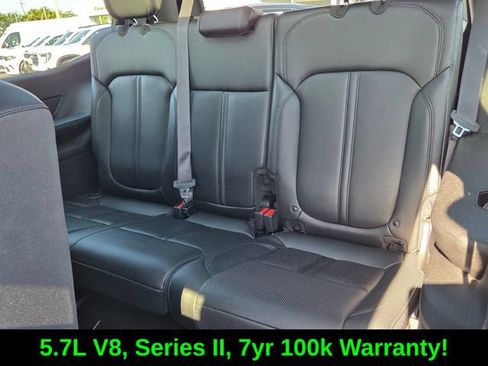 Used 2022 Jeep Wagoneer Series II w/ Premium Group I AWD/4WD image 12