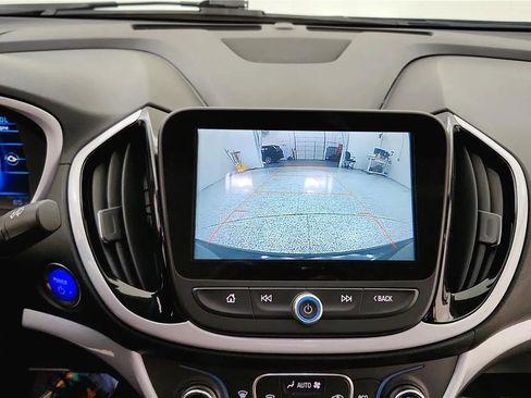 Used 2018 Chevrolet Volt LT w/ LT Driver Confidence Package image 25